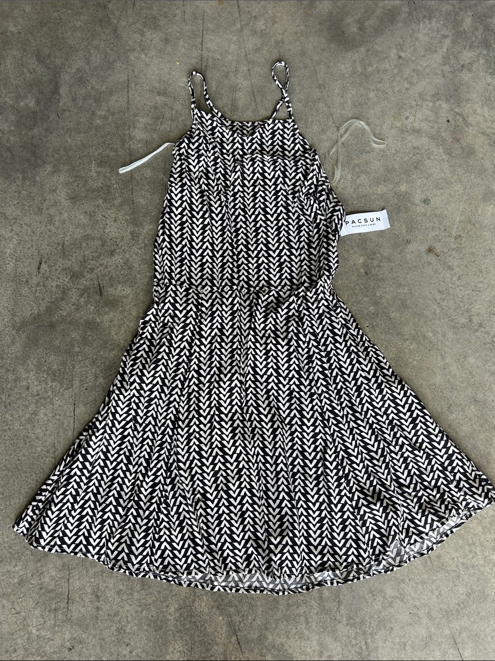 PacSun LA Hearts Black and White Chevron Dress